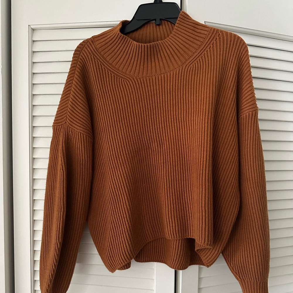 Maeve by Anthropologie Sweater (Petite)

Never worn - tags still on